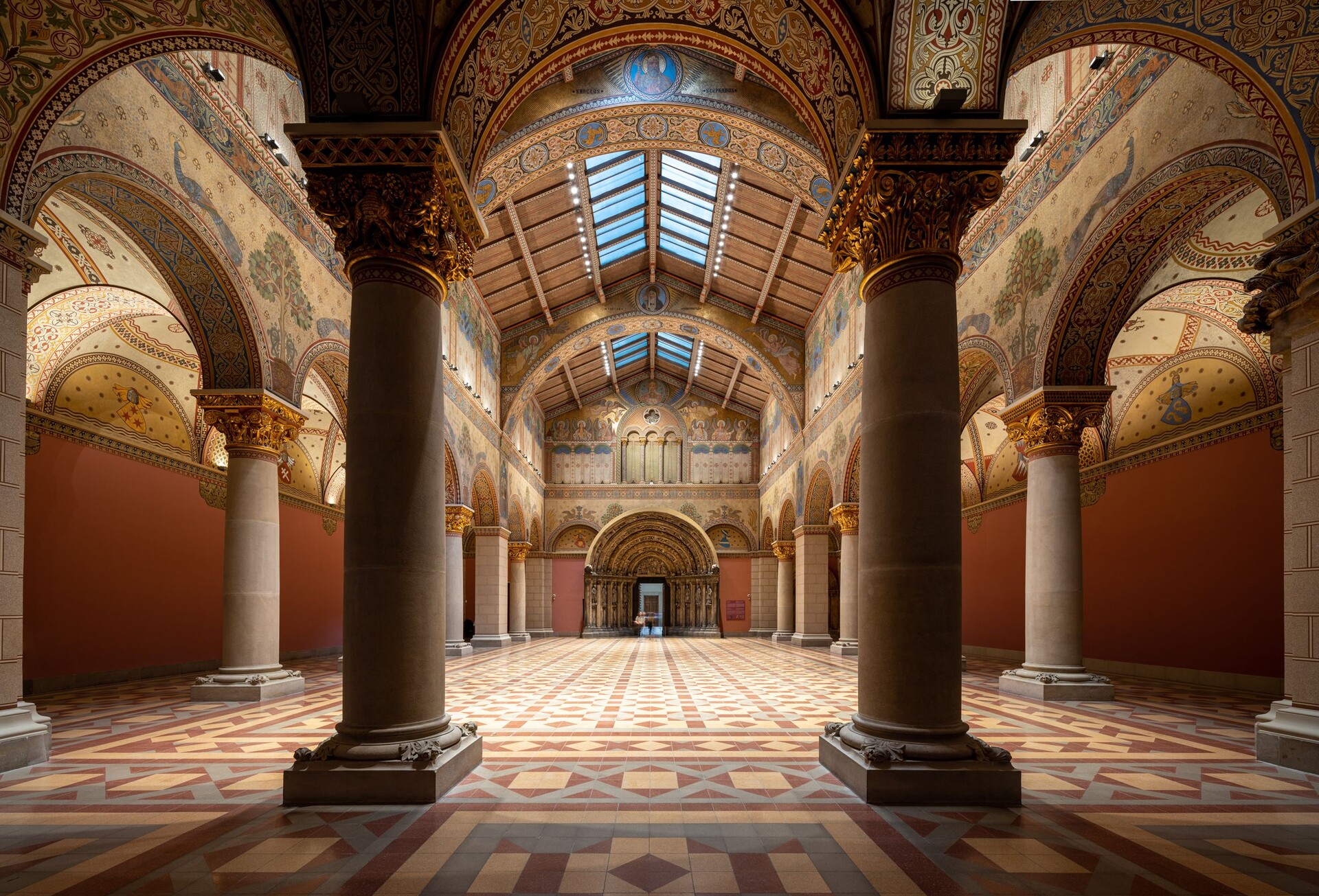 Museum of Fine Arts, Roman hall